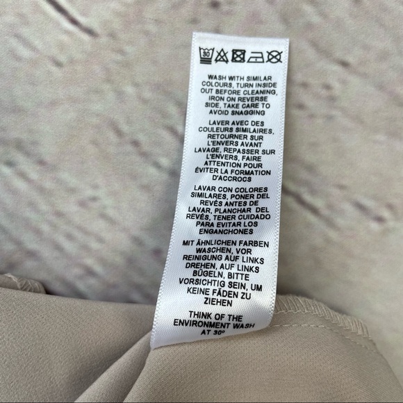 ASOS Cropped Top Bell Sleeves Woman’s Size 2 Blush Nude - Picture 9 of 10